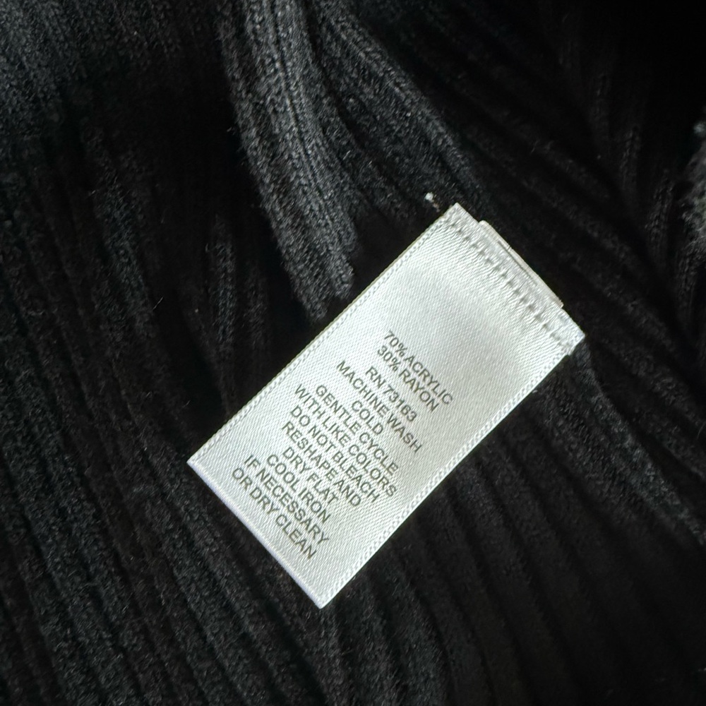 Cable & Gauge Black Long Sleeve Dress - Picture 4 of 5